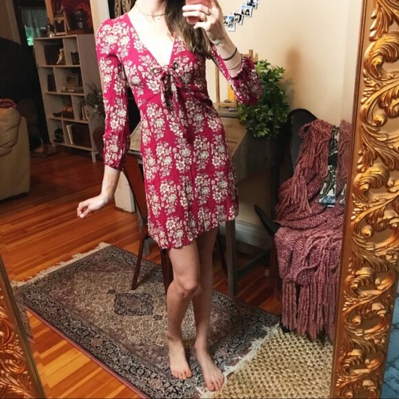 American Eagle Red Maroon Burgundy Cream Floral Cutout Boho Floral Dress - Picture 3 of 12